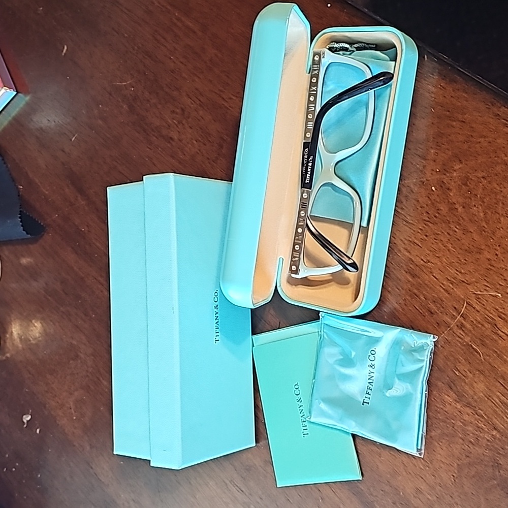 Tiffany roman glasses